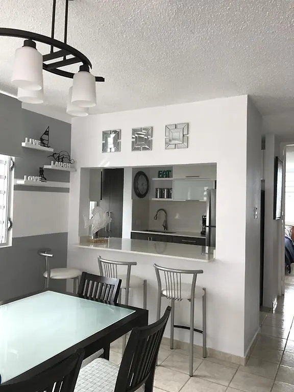 Racquet Club Apartment San Juan